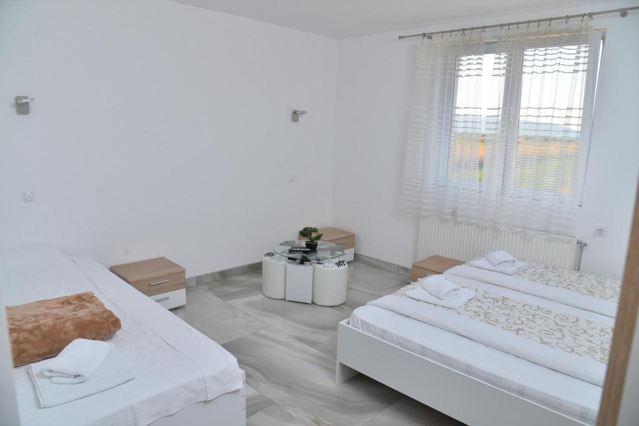 Mesecev Konak Bed & Breakfast Ni Eksteriør bilde