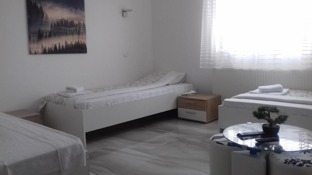 Mesecev Konak Bed & Breakfast Ni Eksteriør bilde